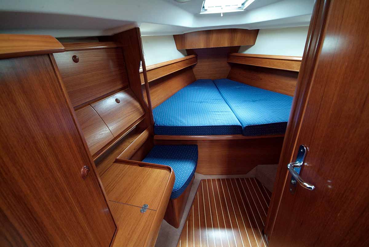 Der Yachtausbau und Schiffsinnenausbau erfordert handwerkliches Können. Wir gestalten das Interior und Exterior Ihrer Yacht oder auf Ihrem Schiff.